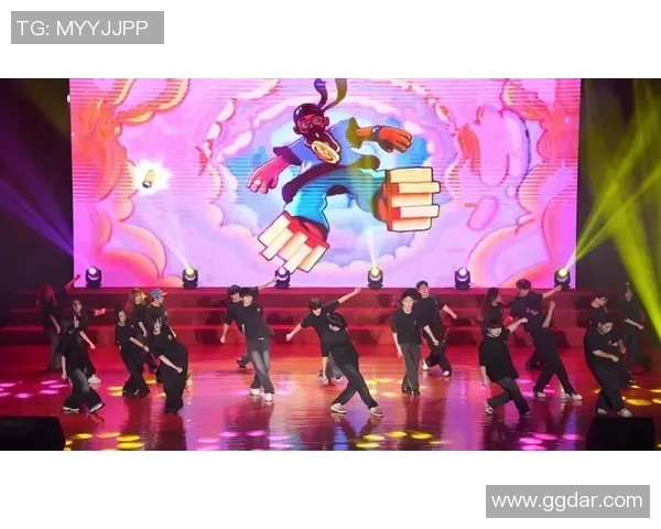 武汉街舞队的反击之路:深度解析街舞文化与团队精神的交融 武汉街舞队的反击之路:深度解析街舞文化与团队精神的交融