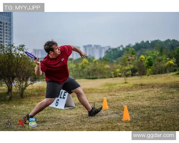 深圳飞盘队在滑板精英赛中的心理素质表现分析与点评