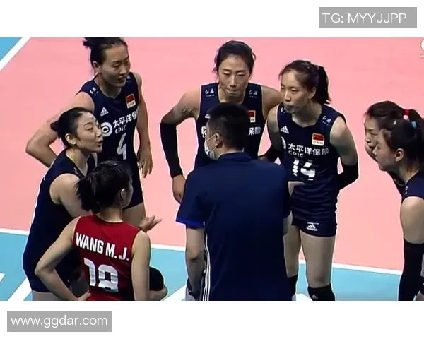 比利时女排迎战塞尔维亚队争夺国际赛场荣耀与胜利