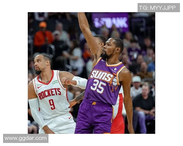 火箭队与雷霆队激战正酣无插件直播精彩瞬间回顾与分析 火箭队与雷霆队激战正酣无插件直播精彩瞬间回顾与分析