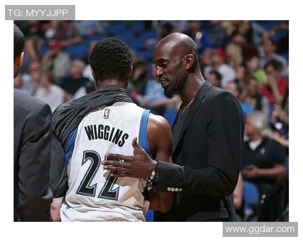 米兰主场迎战卢加诺期待精彩对决双方争夺胜利的关键时刻