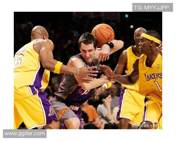 重温经典对决湖人队与太阳队的辉煌历史与精彩瞬间 重温经典对决湖人队与太阳队的辉煌历史与精彩瞬间