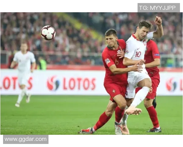 雷丁与加的夫城激战正酣谁能在这场魔方对决中笑到最后